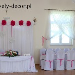 dekoracje sali weselnej - ciemny róż