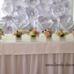 tlo-kwiatowe-kwiaty-papierowe-dekoracja-weselna